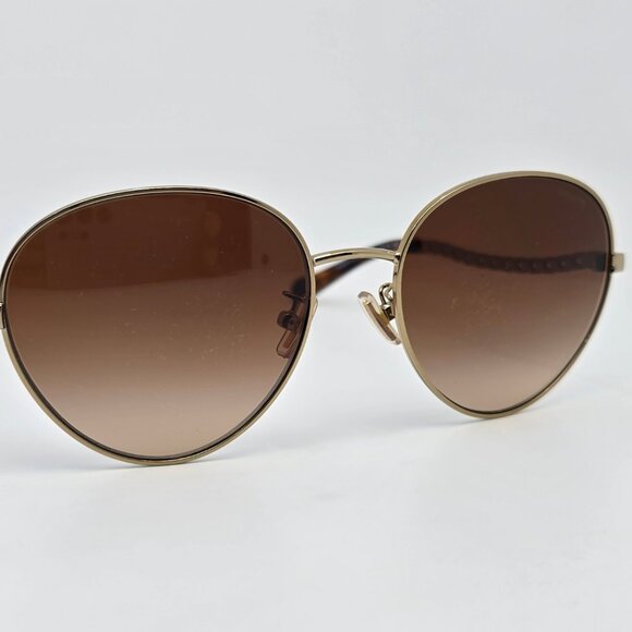 Coach HC7114 L1148 900574 Light Gold Frame Brown Gradient Lens Sunglasses w Case